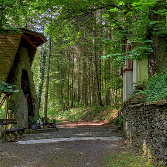 Neuerburg, Schwarzbildchen