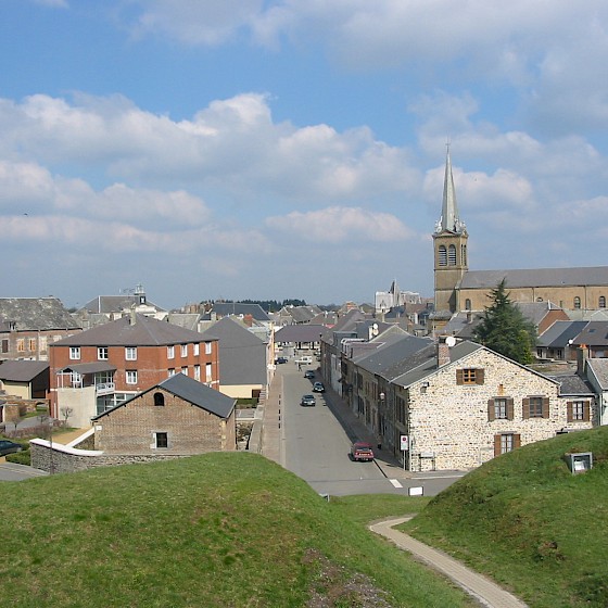Rocroi, Blick auf die "Avenue de G&eacute;n&eacute;ral de Gaulle"